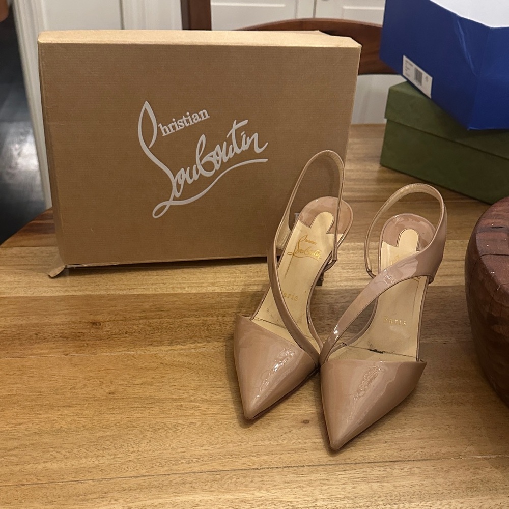Christian Louboutin Beige Patent Leather Slingback Heels